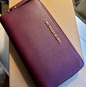 Michael Kors Wristlet